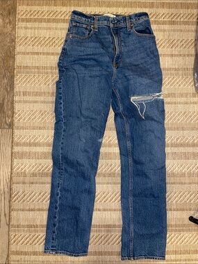Abercrombie & Fitch Women's 90s Straight ultra high rise Leg Jeans - Blue